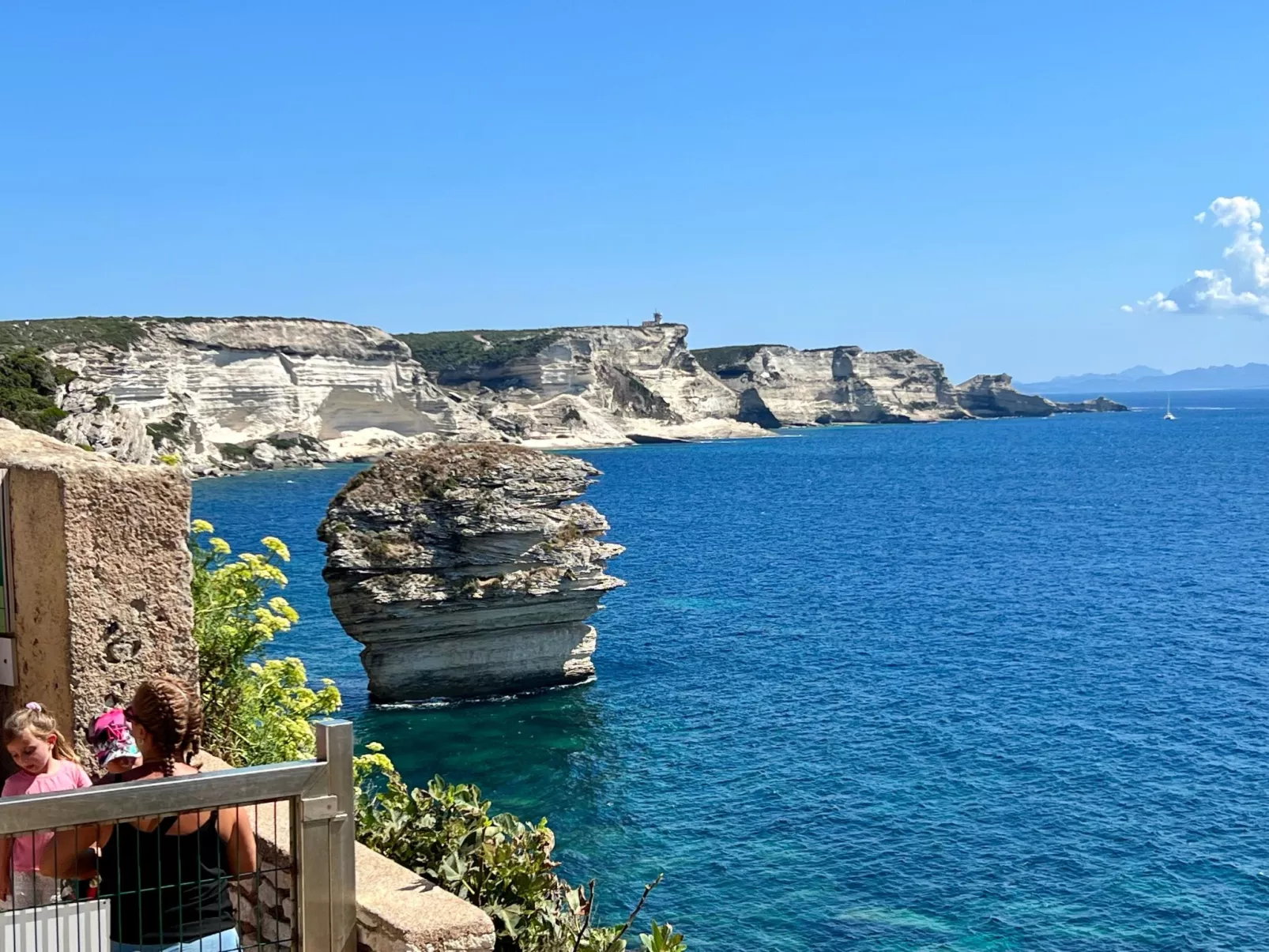 Neue Wohnung 2 Minuten vom Hafen entfernt-Buiten