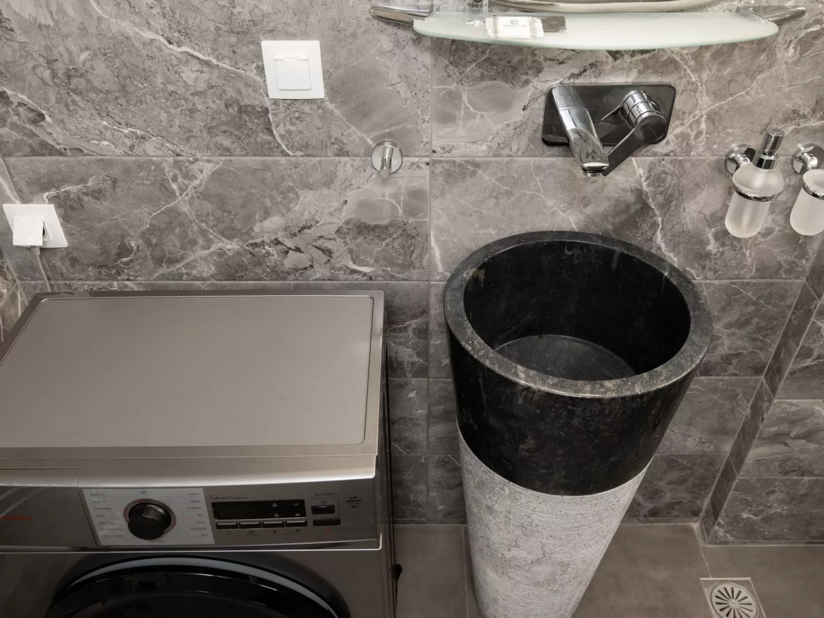 Athen von unserem Haus aus, wenige Schritte von der Akropolis entfernt-Binnen