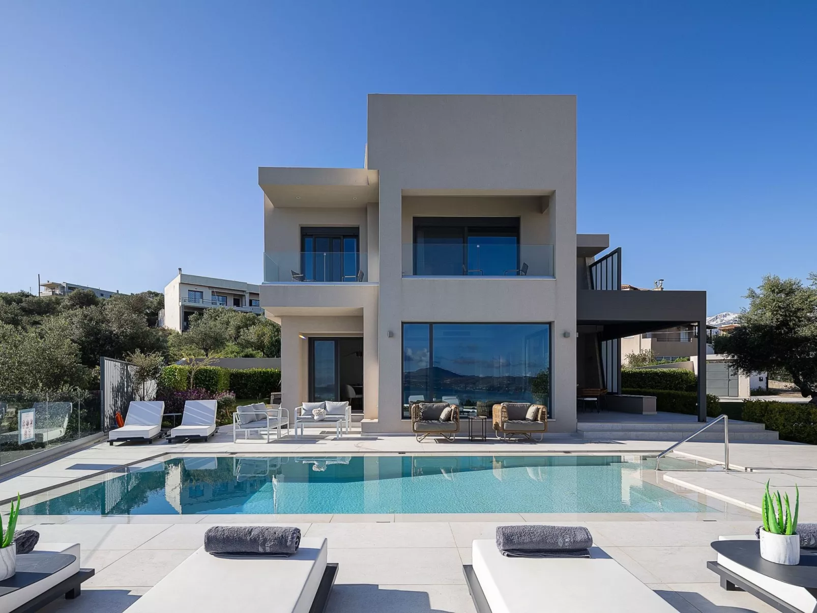 Kalyves Royal Villa-''Gratis''beheizter Pool, Fitnessraum, Meerblick-Binnen