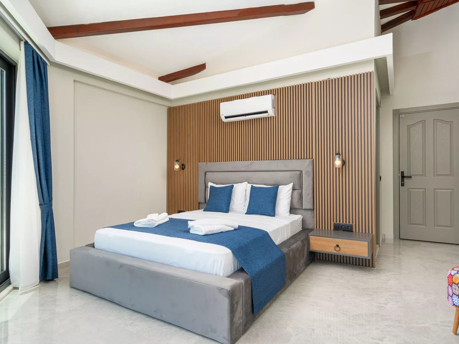 Ferienvilla "Ekinoks" mit Blick auf das Wasser-Image-tags.info