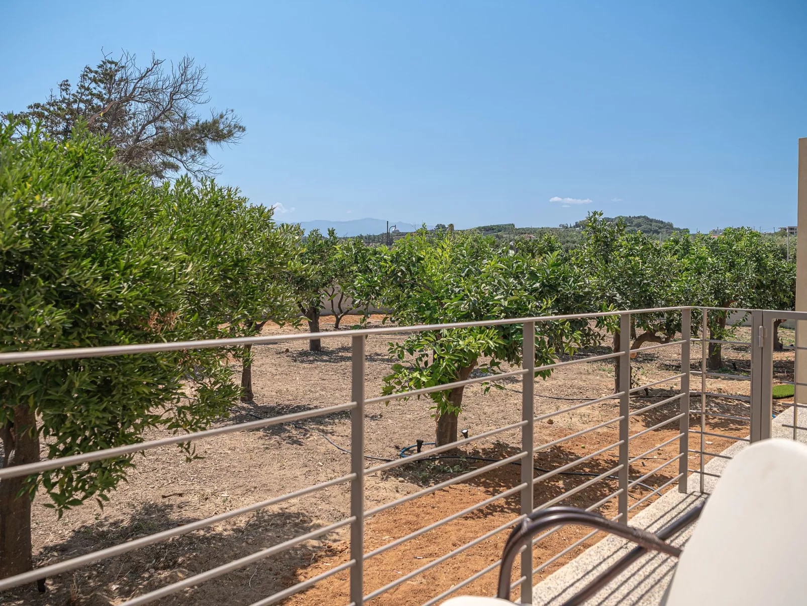 "Villa Portokalea", direkt am Meer-Buiten