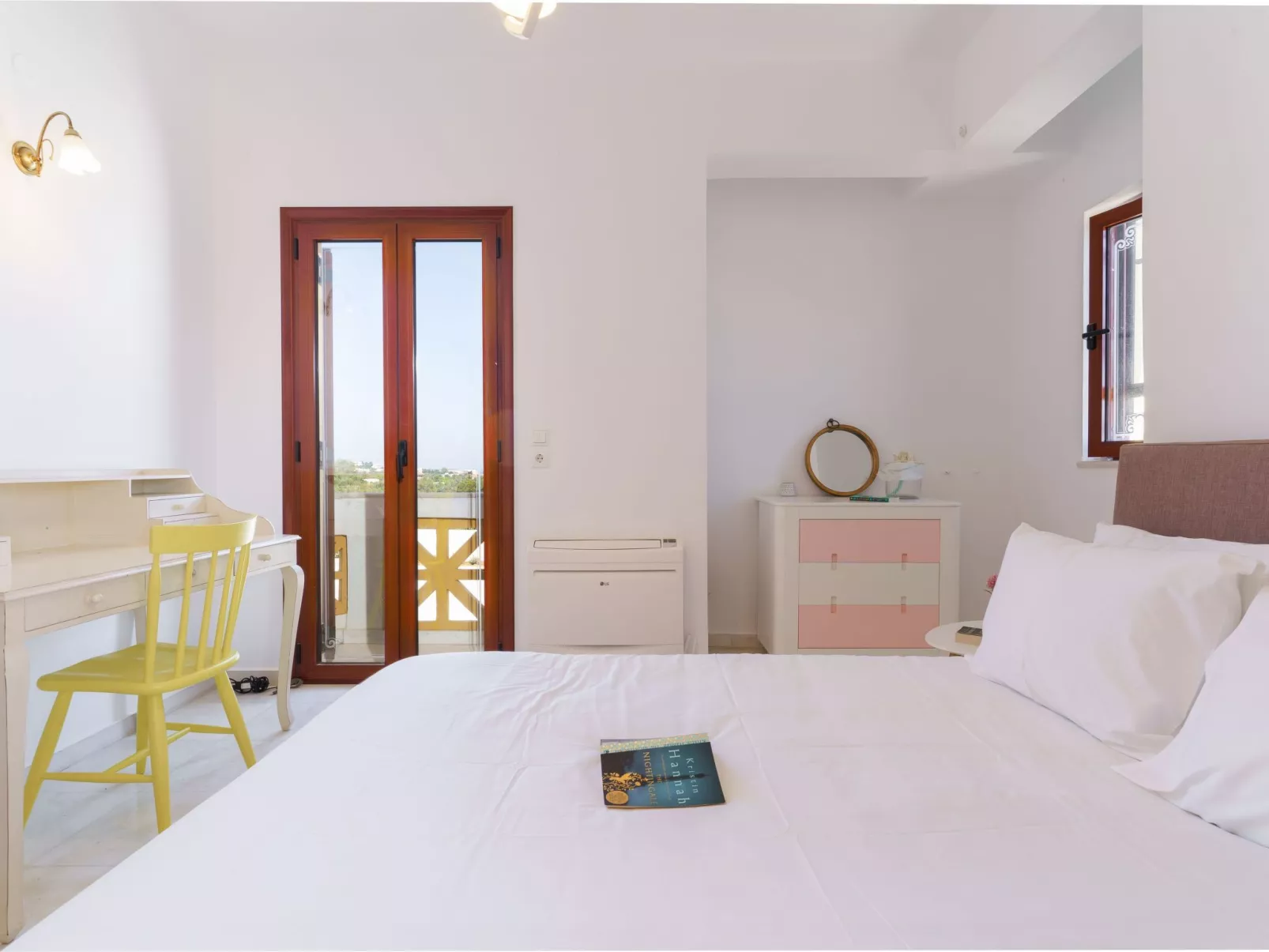 Villa mit Meerblick und privatem Pool, BBQ 1,5km vom Strand entfernt-Binnen