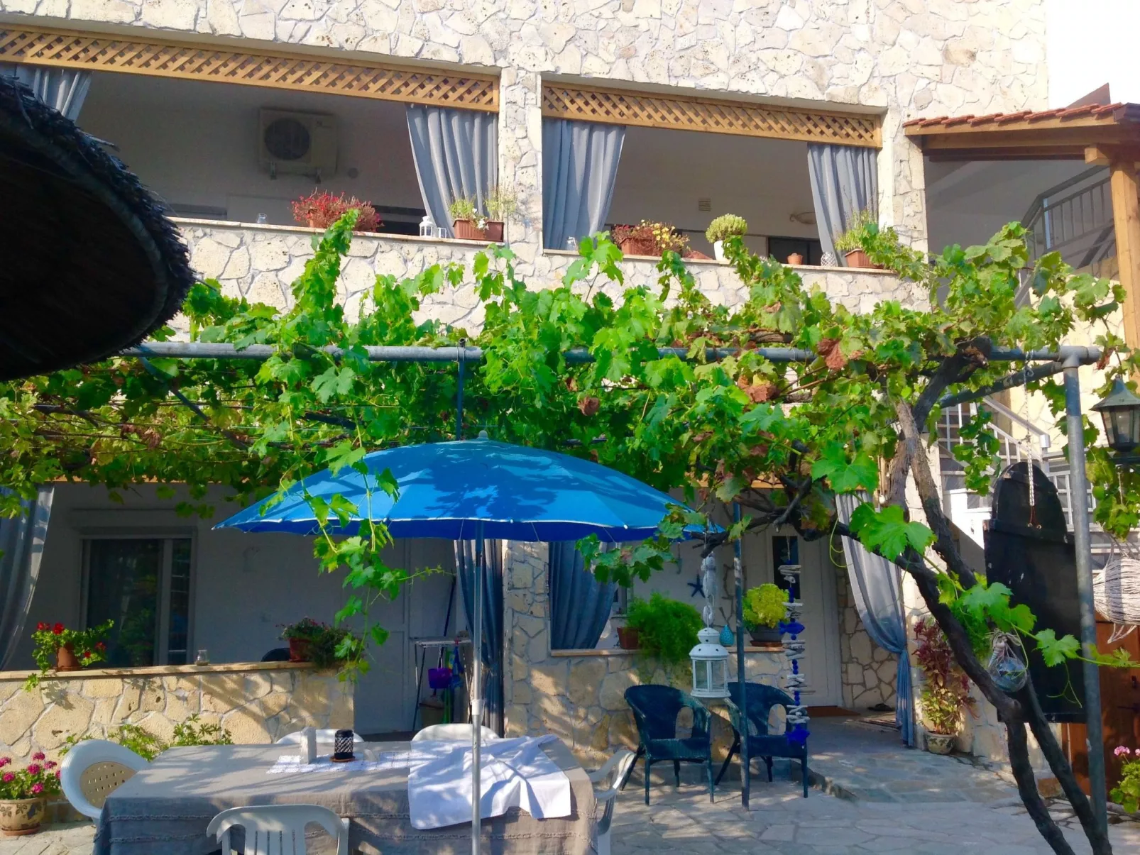 Mit Terrasse-Image-tags.info