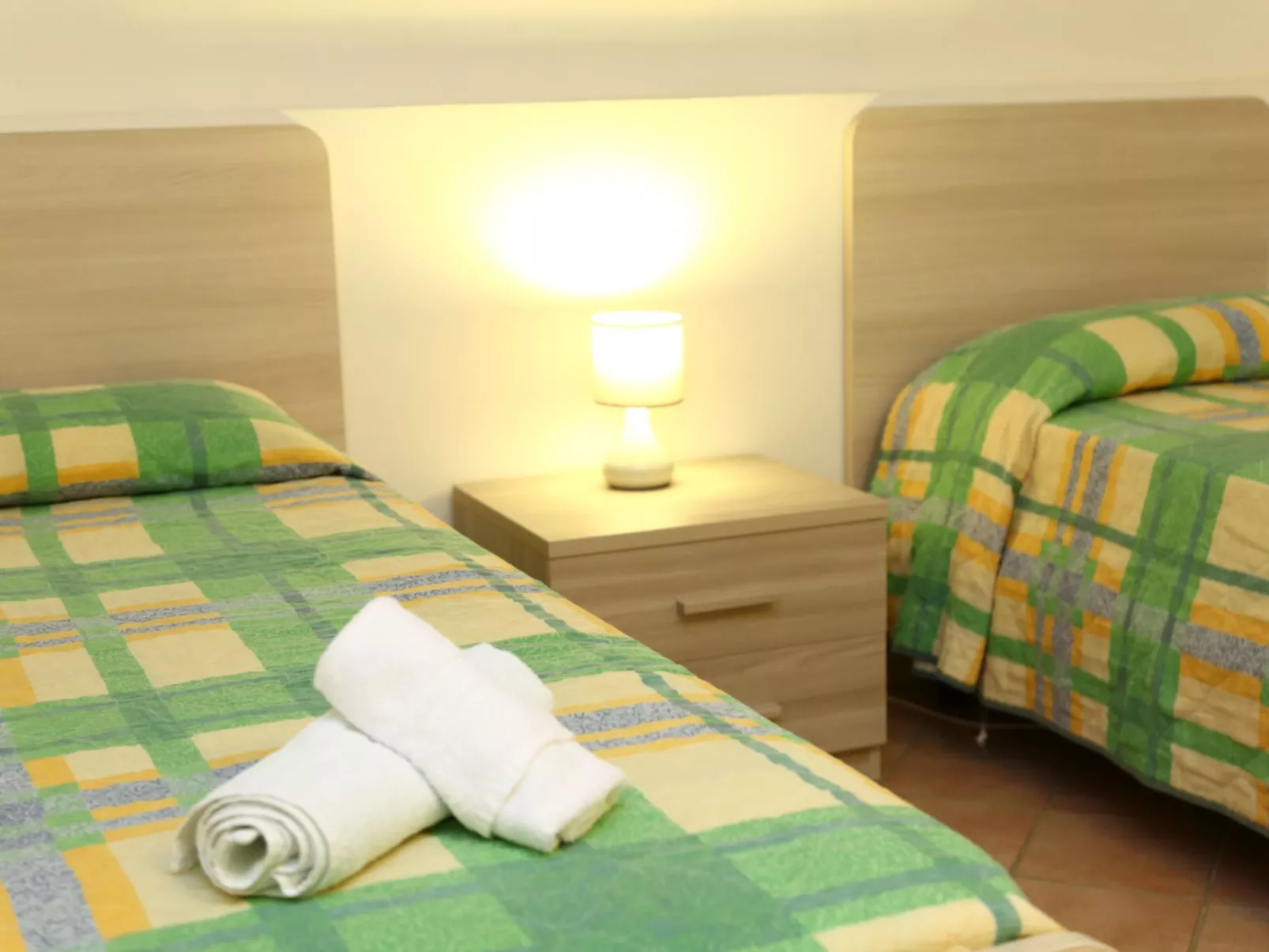 Helle mediterrane Villa mit Veranda und Garten-Binnen