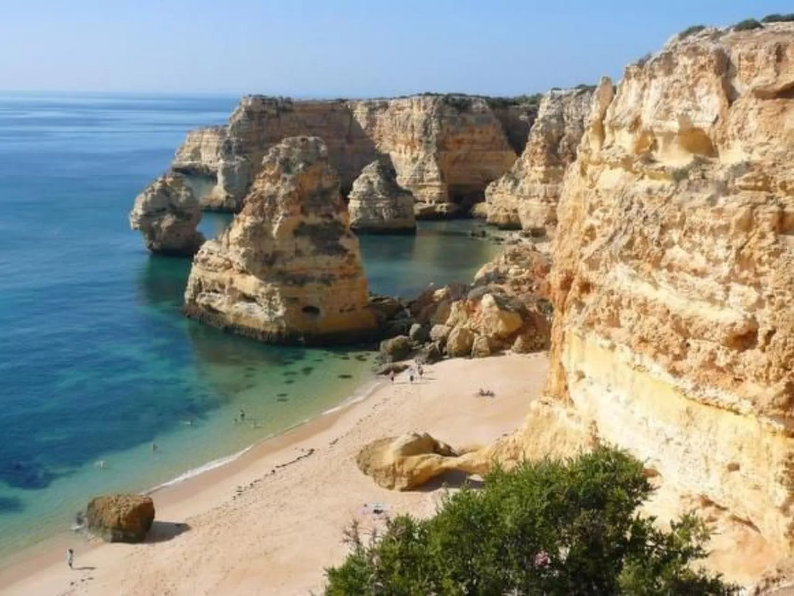 Nettes Ferienhaus in Altura mit Gepflegtem Garten-Buiten