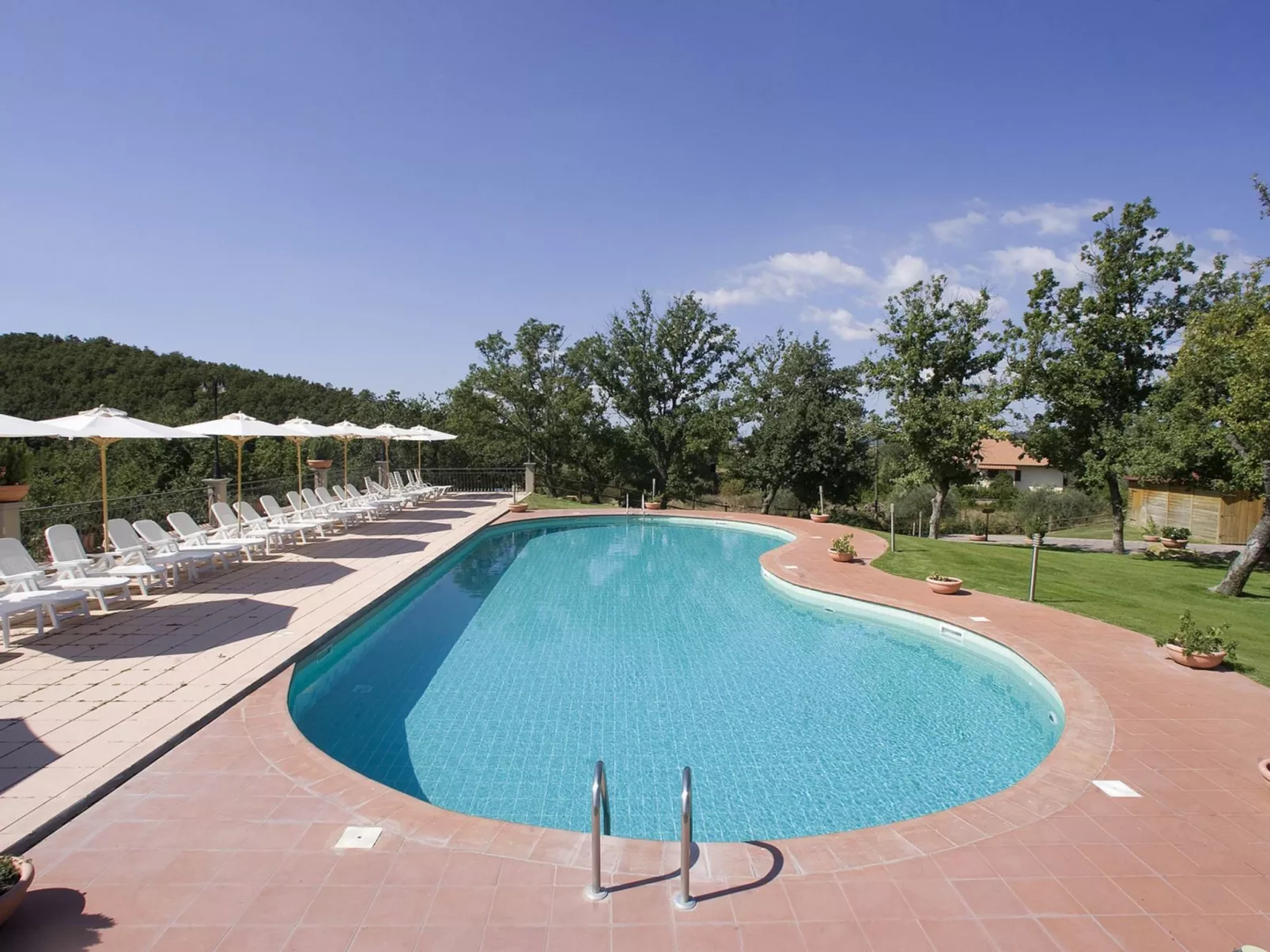 Unterkunft in Residenz mit Spa, Schwimmbad, Wi-Fi-Image-tags.info