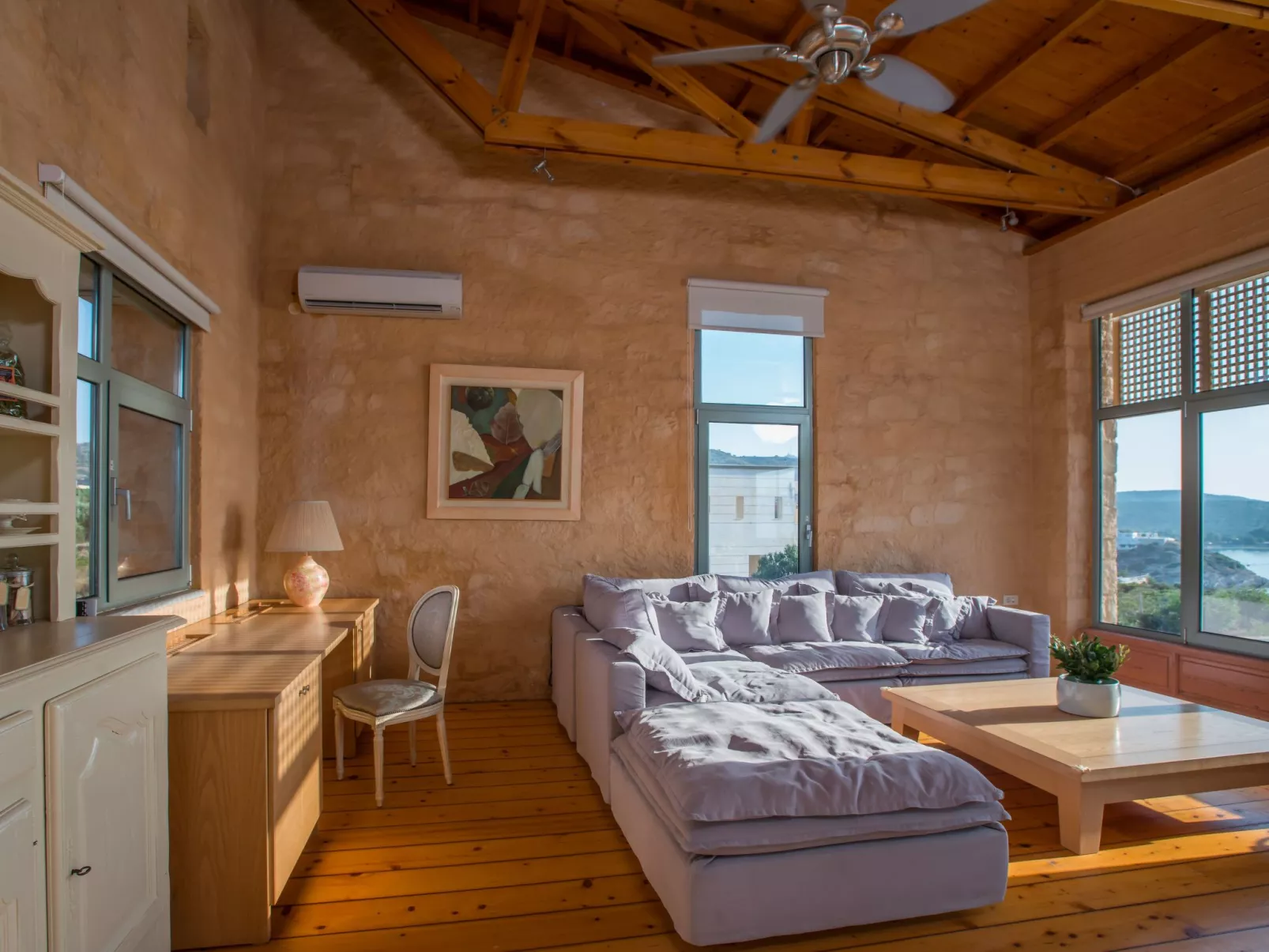 Anwesen "Olea Prime" mit Infinity-Pool-Binnen