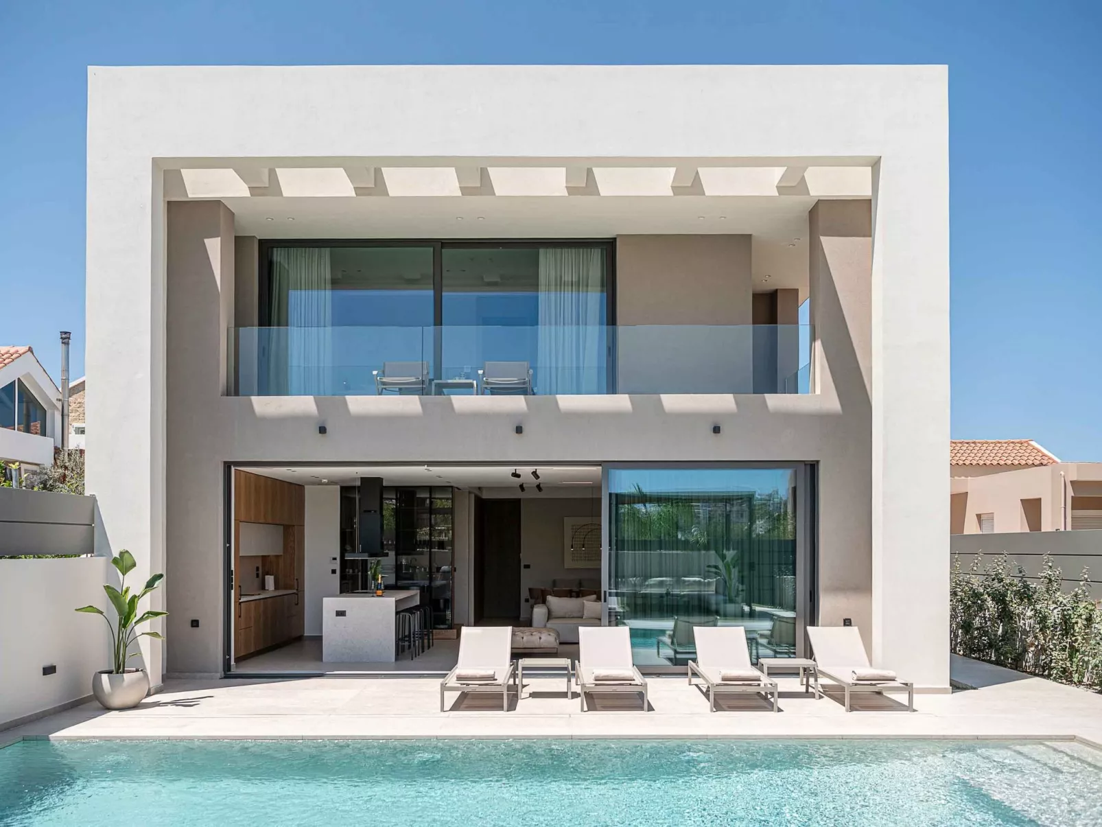 Sancy Luxury Villa-400m Strand, ''Beheizter'' Pool, Fitnessraum-Image-tags.info