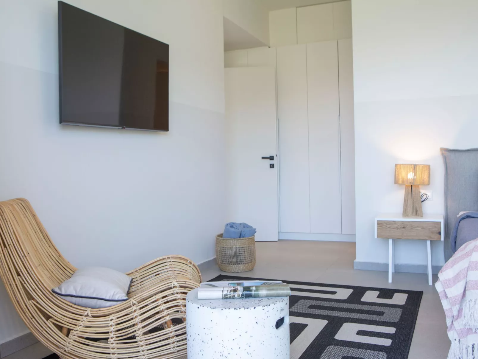 Ferienvilla "Yoni Villa" mit Infinity Pool-Binnen