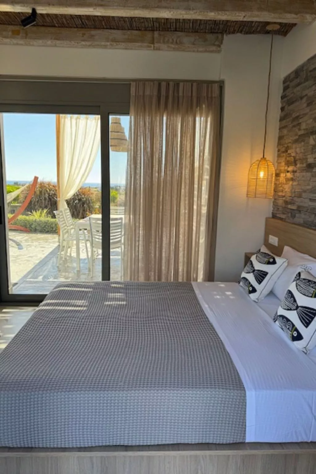 Villa Pounentis auf einem Hügel in Lachania-Binnen