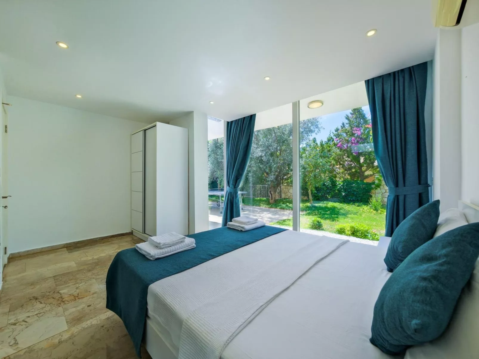 Lumi 3-Image-tags.info