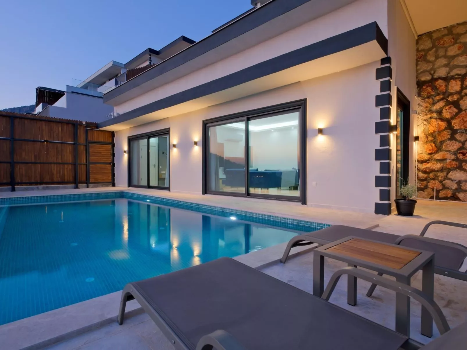 Max Rama 2-Image-tags.info