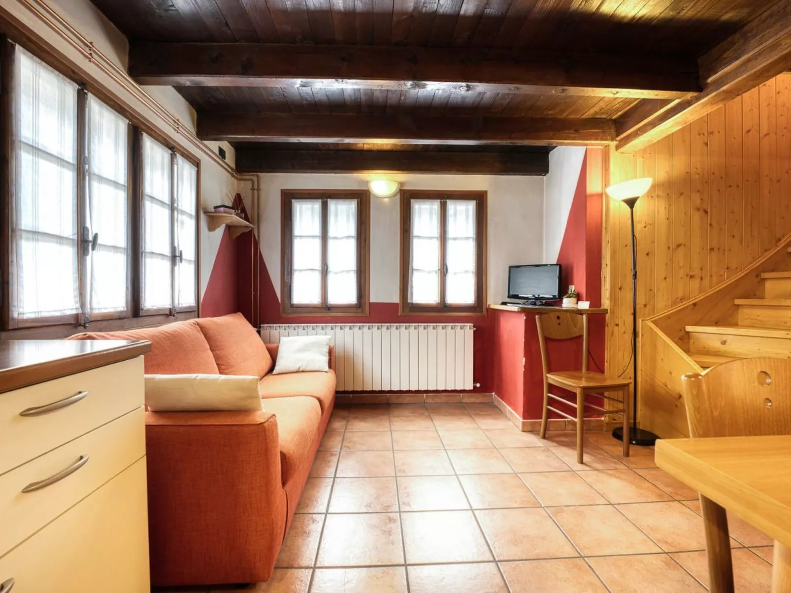 Wohnung in Roco Country Centre 4-Binnen