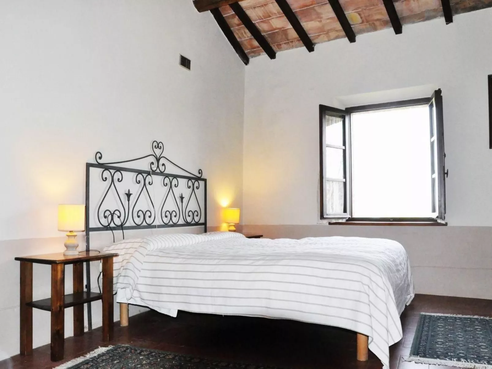 Schloss Selvole B3-Image-tags.info