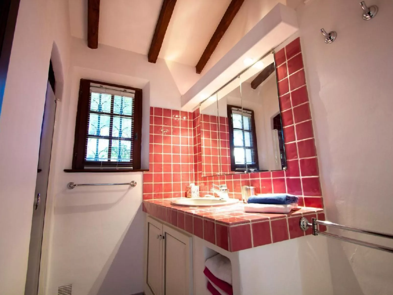 Charmante Villa mit Pool und Golfplatz-Binnen