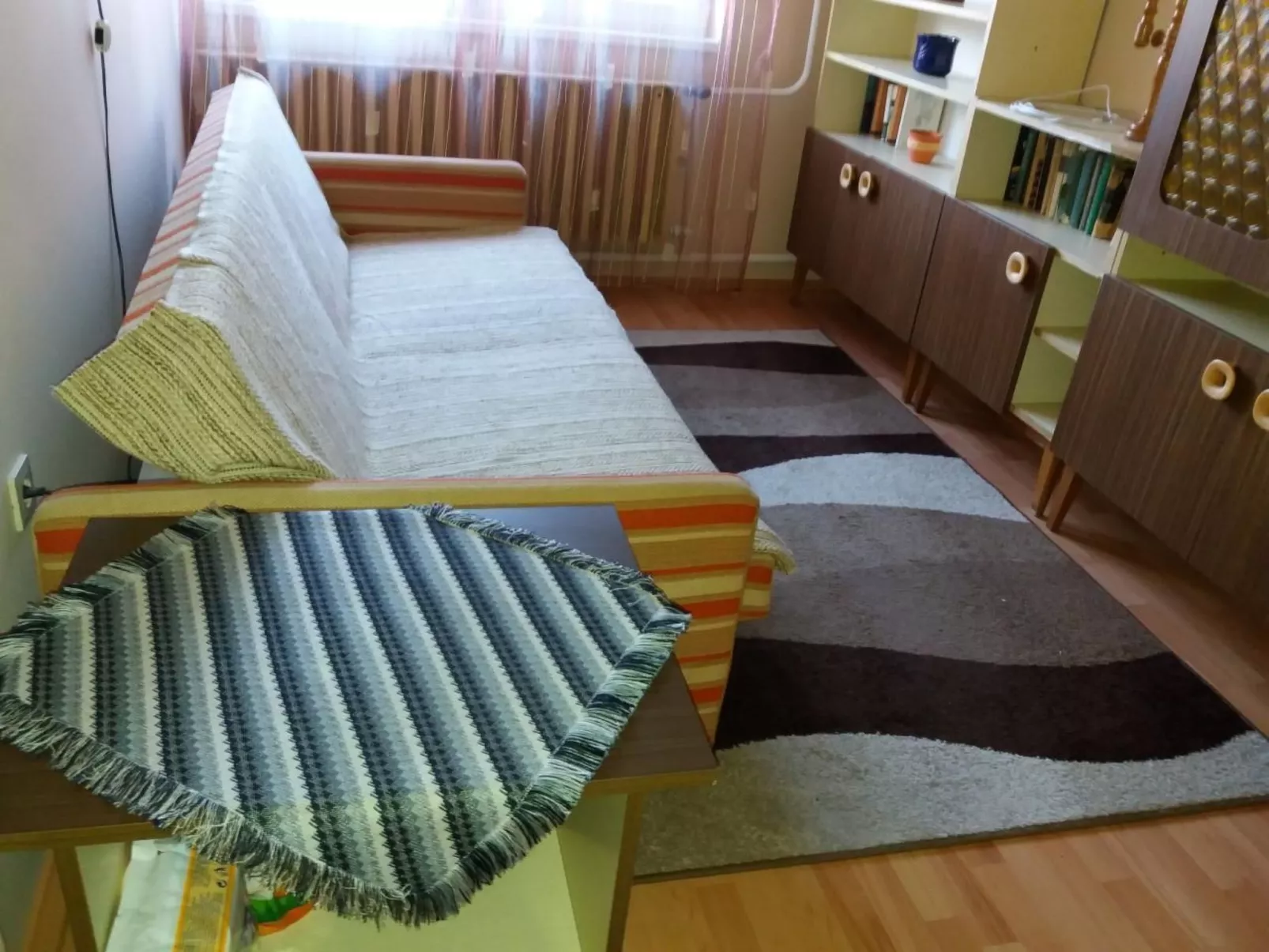 Mit Blick auf das Wasser-Binnen