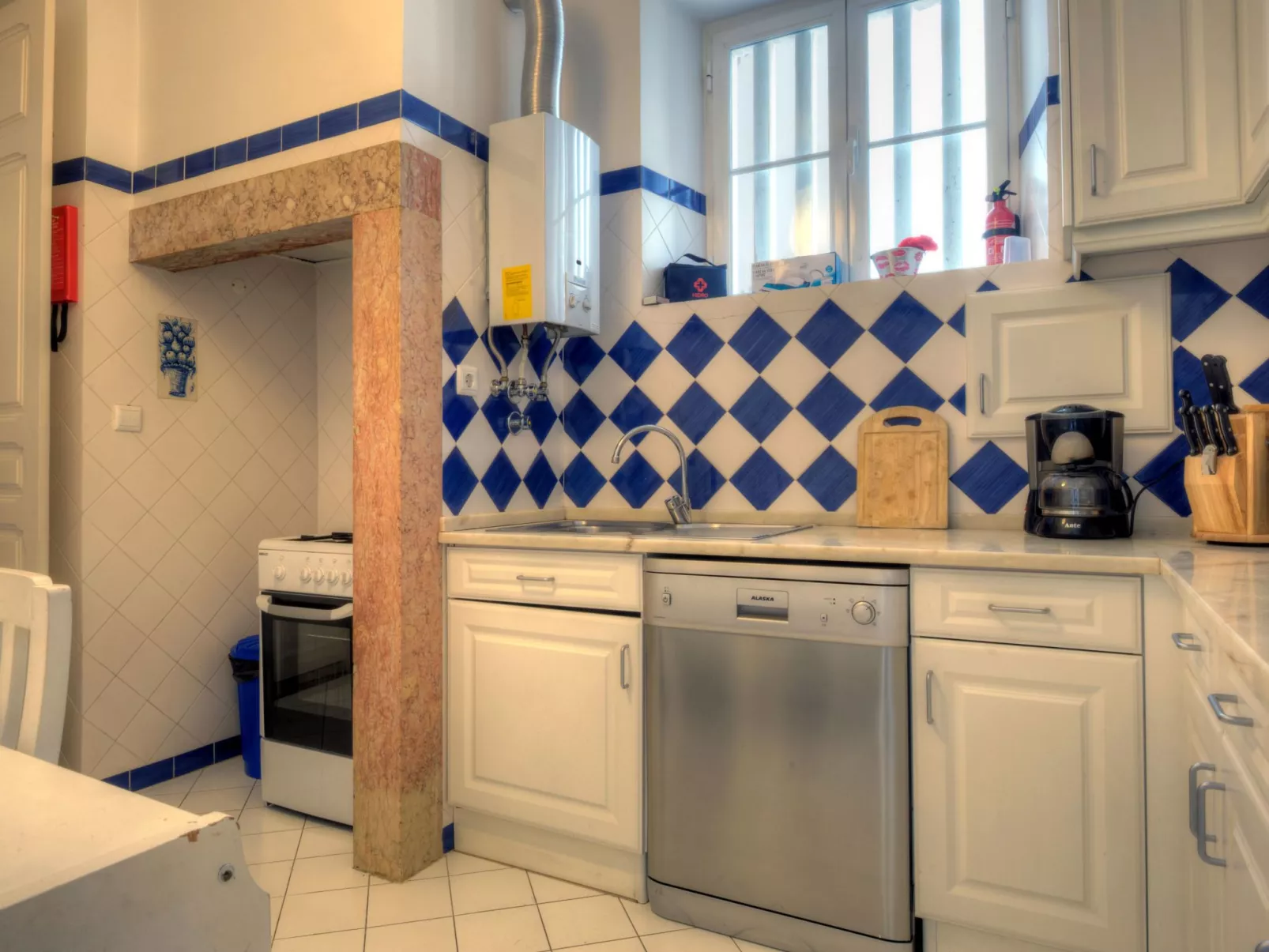 Großzügige Wohnung für 17 Personen in Lissabon-Binnen