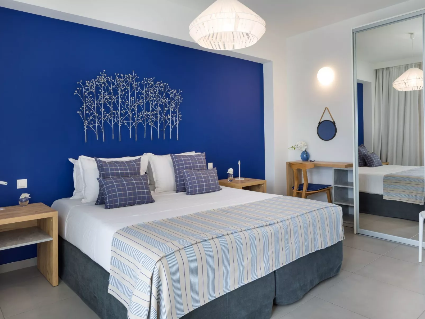 Gut ausgestattete Villa mit Pool und privatem Garten-Binnen