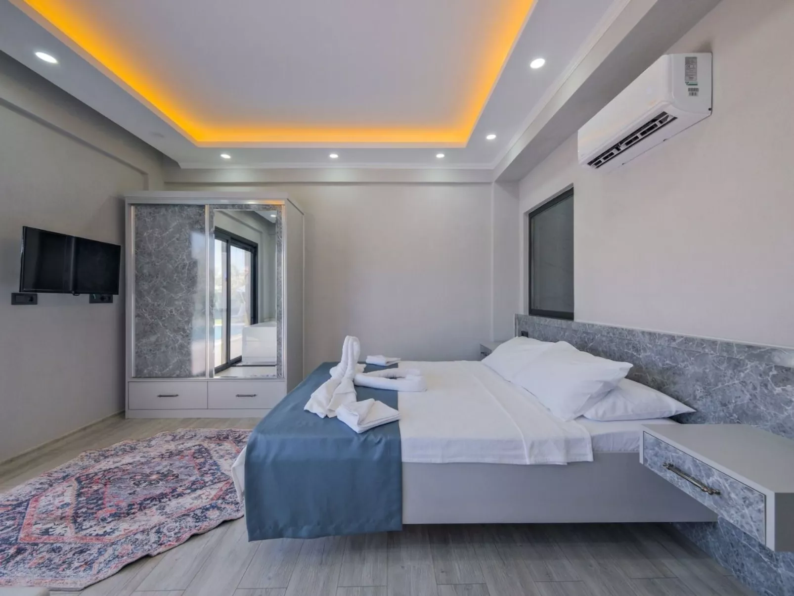 Villa in der Natur-Image-tags.info