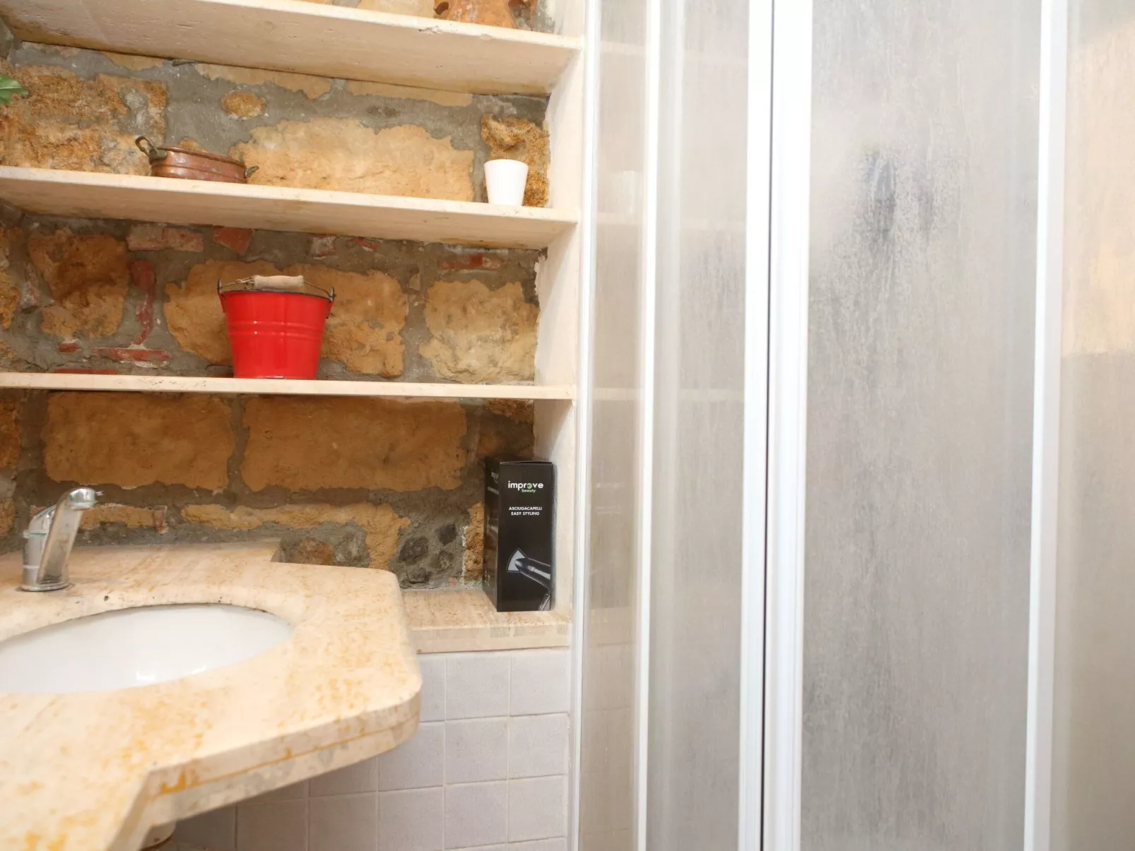 Casa Saraceni-Image-tags.info