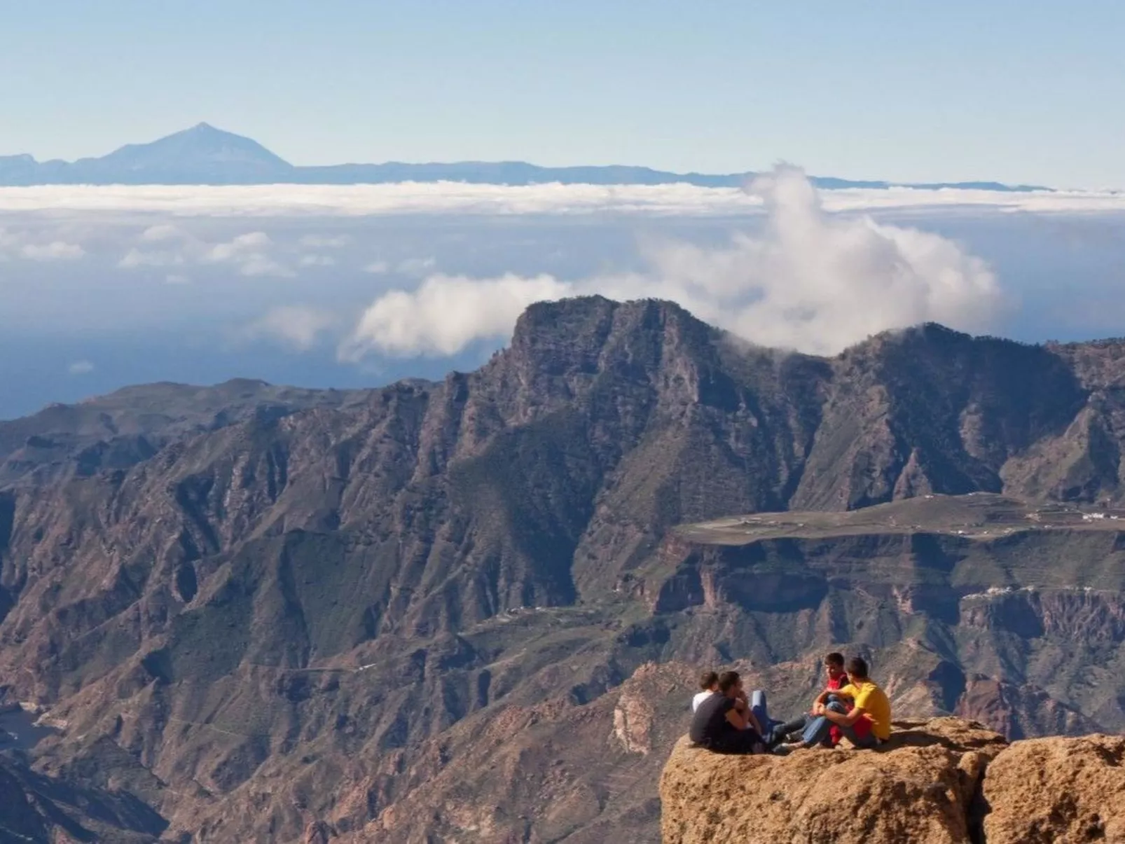 250 Jahre altes Steinhaus mit zwei Terrassen inmitten einer wunderbaren Naturla-Buiten