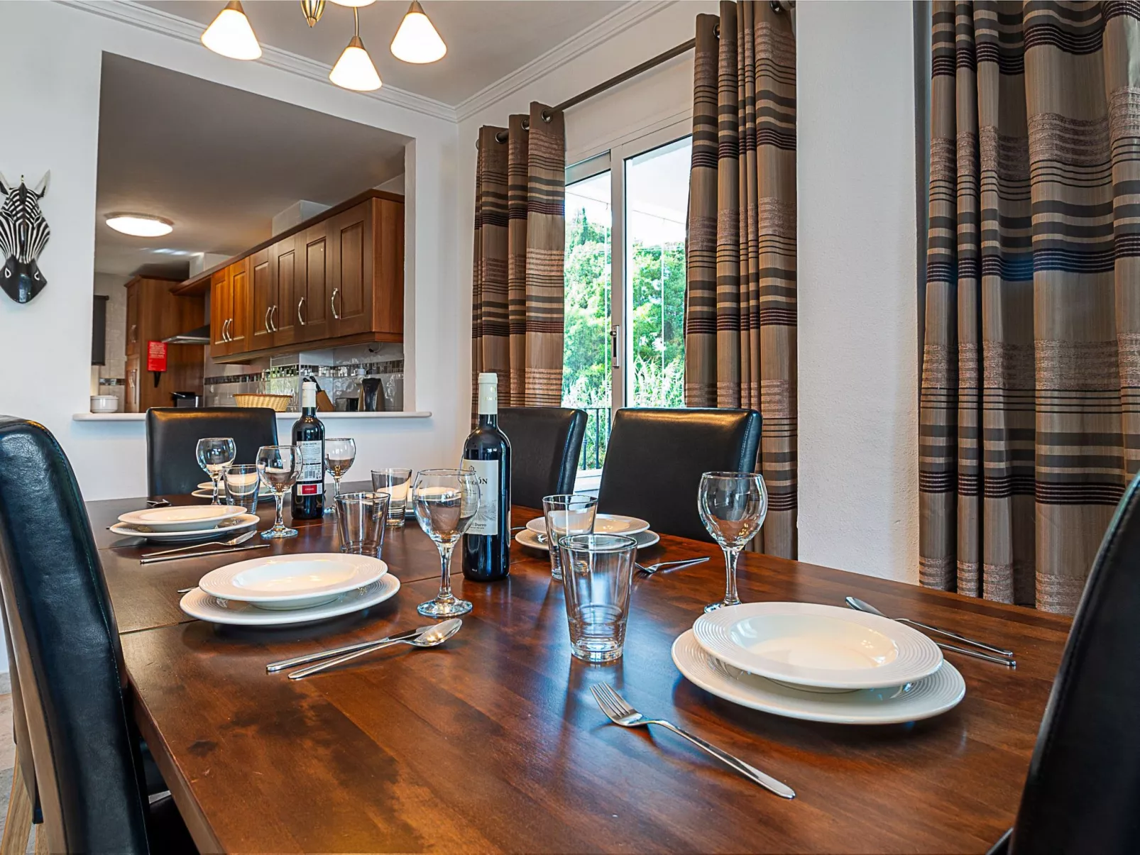 Appartement mit Terrasse-Binnen