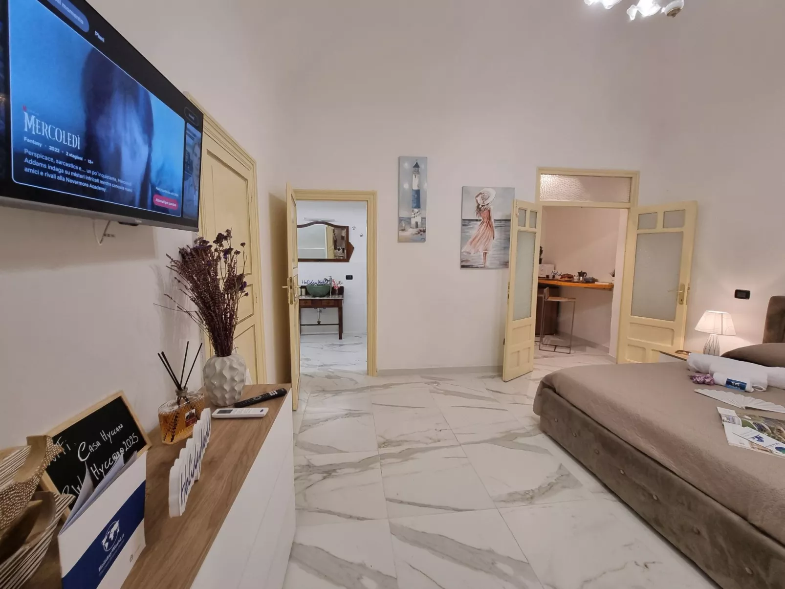 Donna Lidia von Holiday World-Image-tags.info