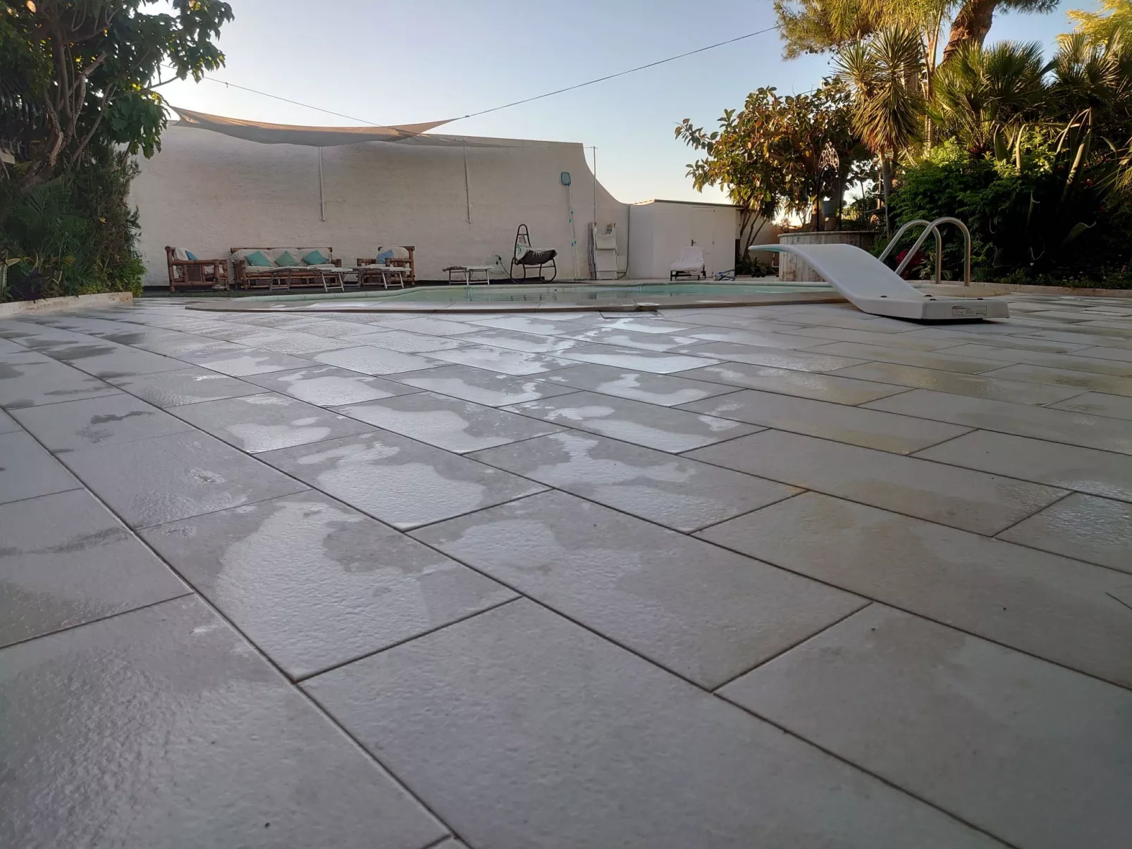 Villa Maya' Anwesen mit Infinity Pool-Buiten