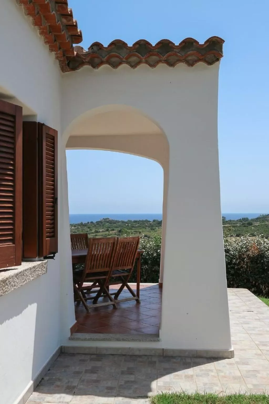 Villa mit gemeinsamem Pool und Meerblick-Buiten