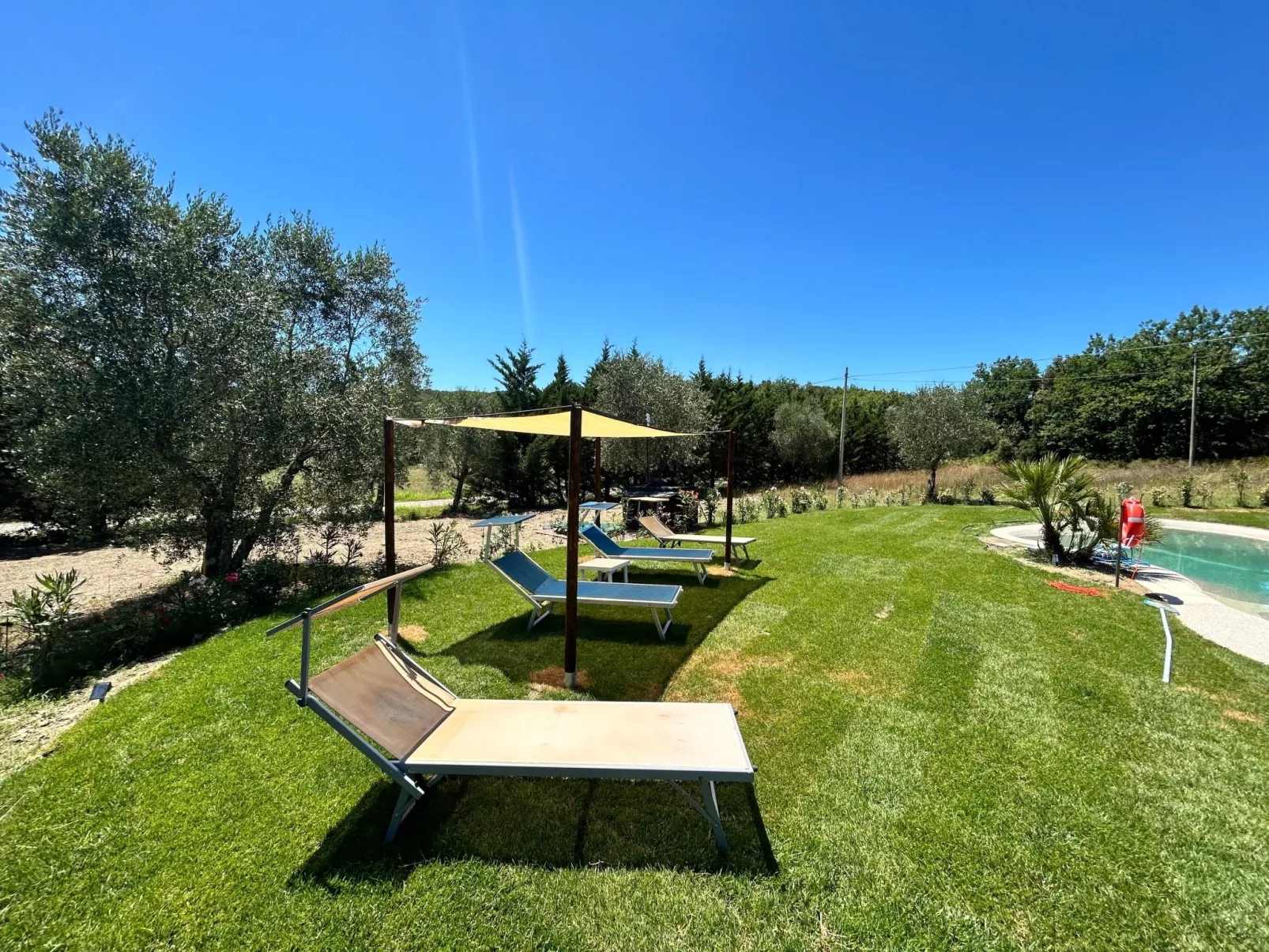 Bauernhaus mit Schwimmbad -Klimaanlage-Buiten