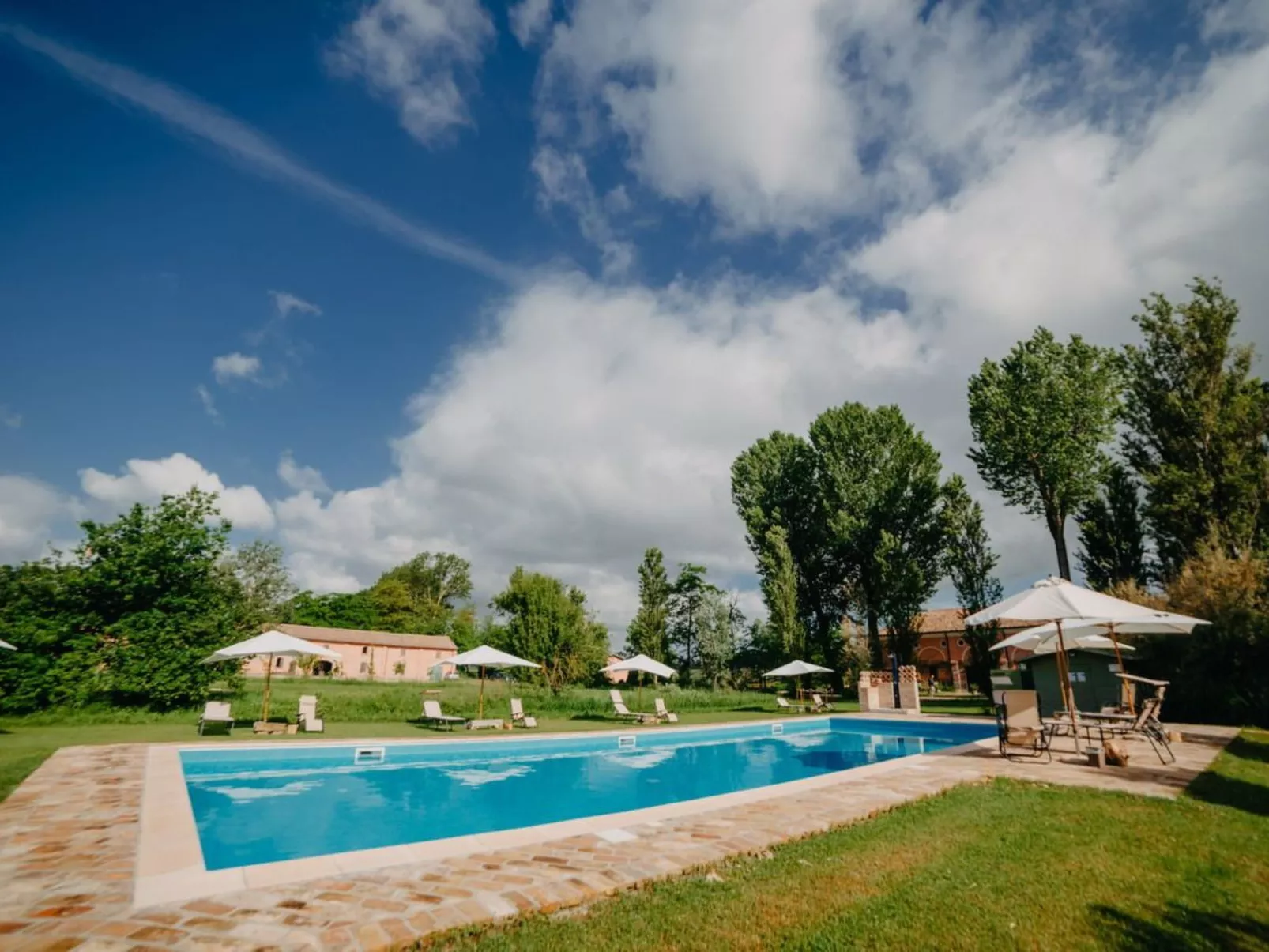 Villa mit Gemeinschaftspool zwischen Ferrara und Venezia-Image-tags.info