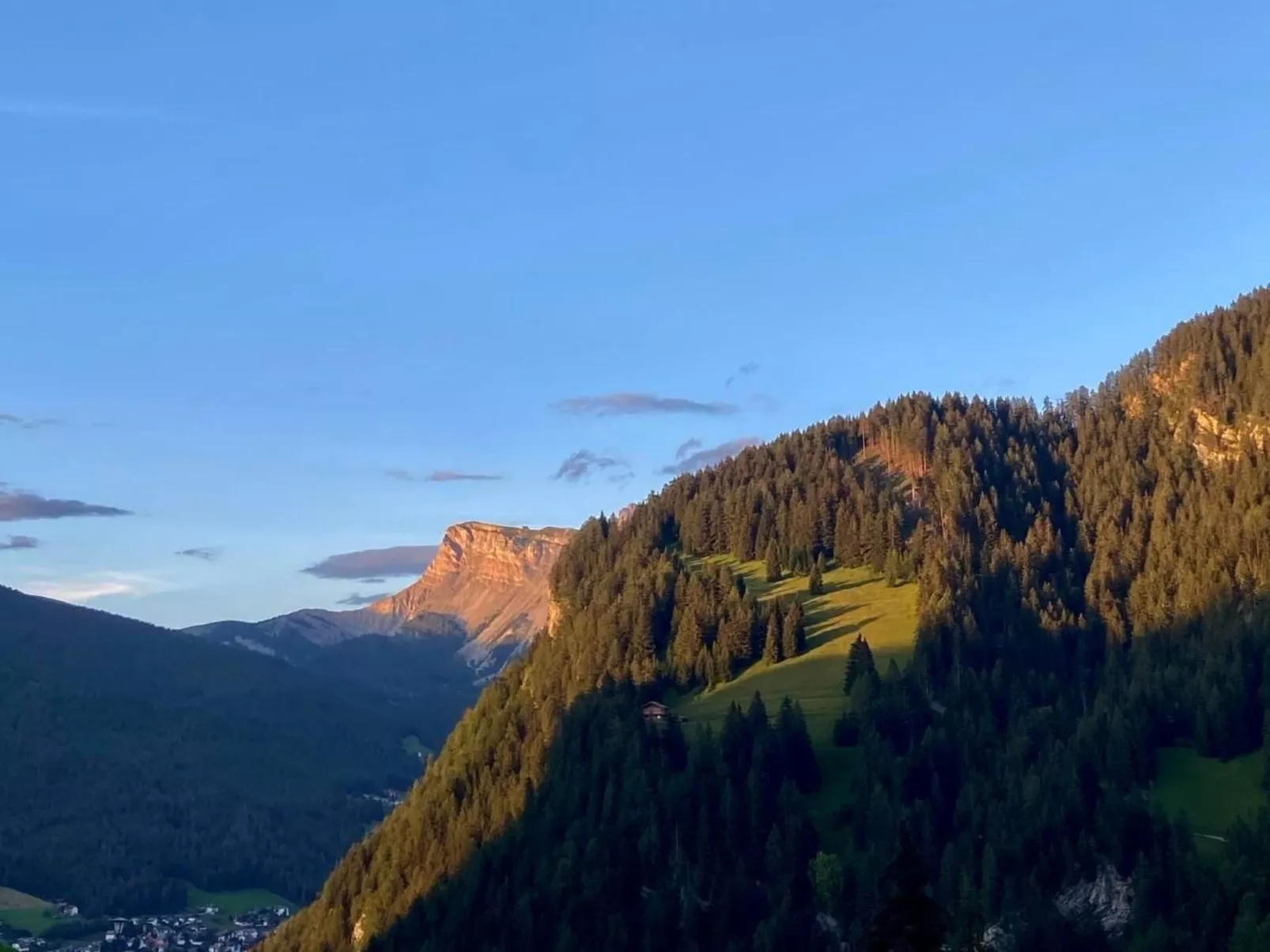 Cesa Vedla DOLOMITES-Buiten