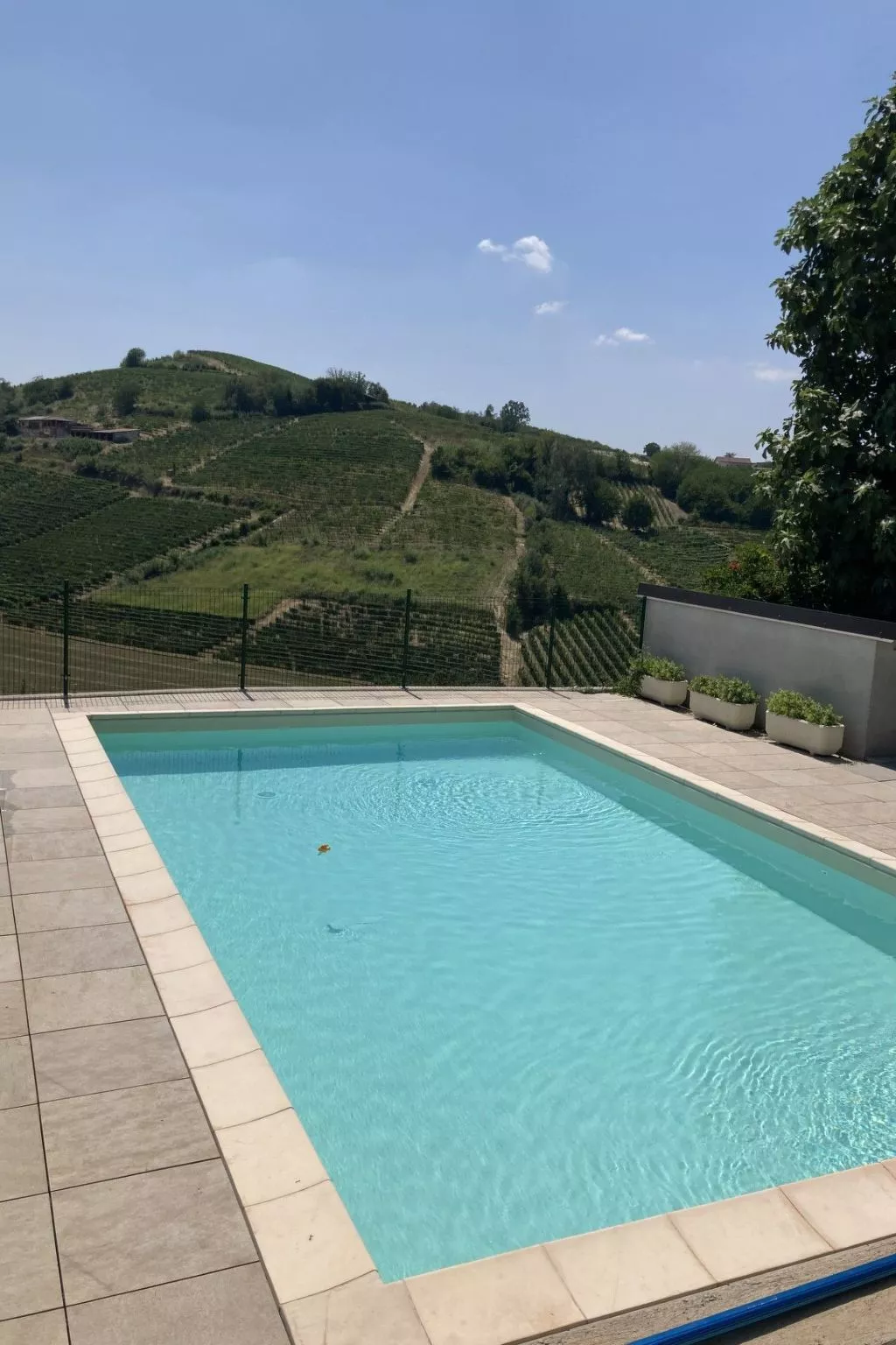 Mit privatem Pool, AC und Weinkeller-Buiten