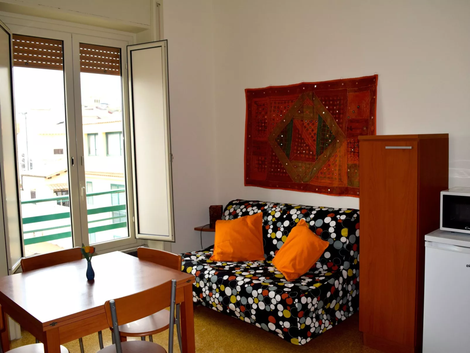 Wohnung im Stadtzentrum von Palermo, nur einen Steinwurf vom Teatro Massimo ent-Binnen