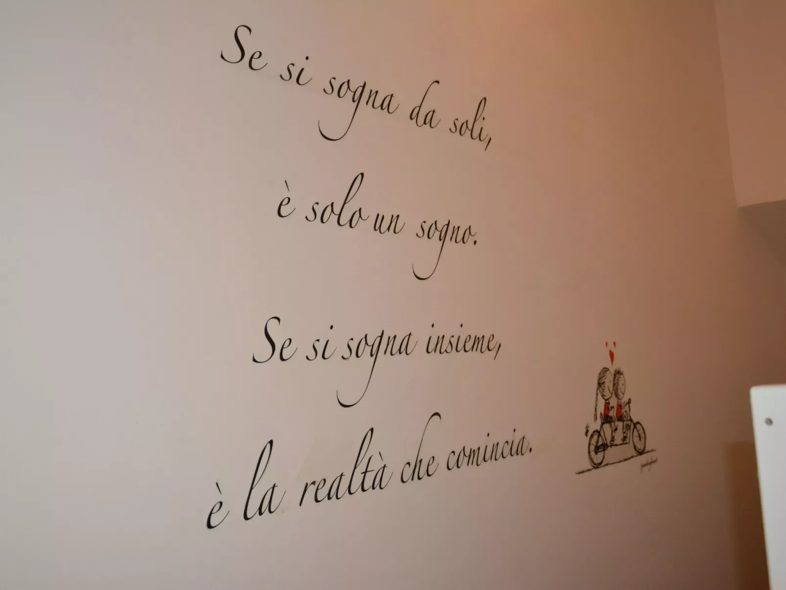 Mit Privatparkplatz-Binnen