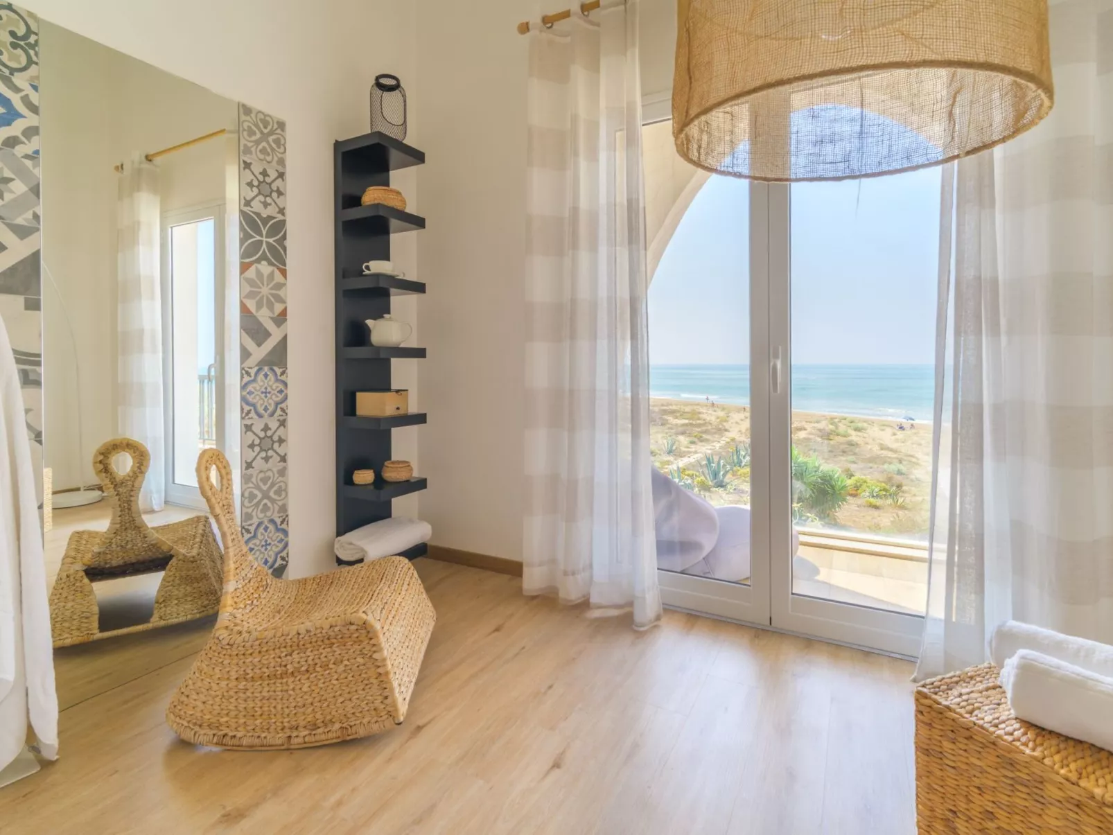 Villa am Sandstrand von Punta Secca-Image-tags.info