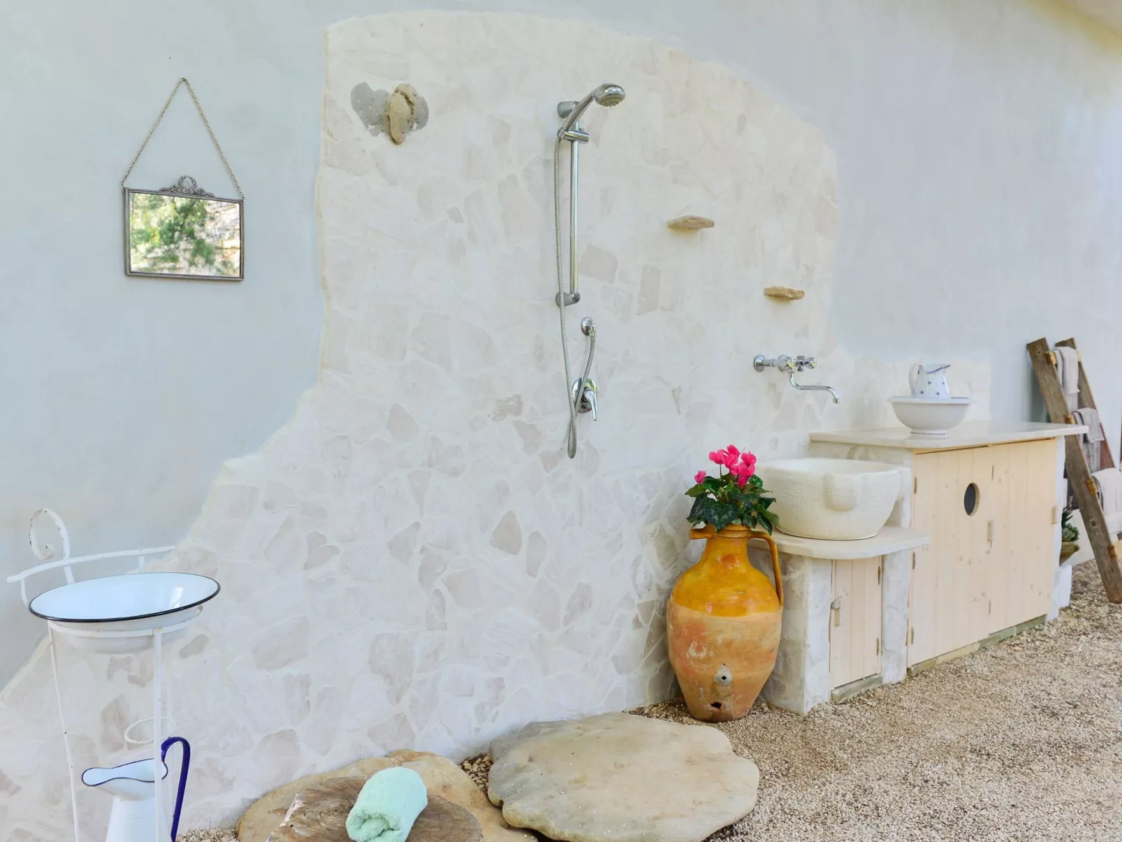 Trullo Alcova  in der Nähe des Meeres-Image-tags.info