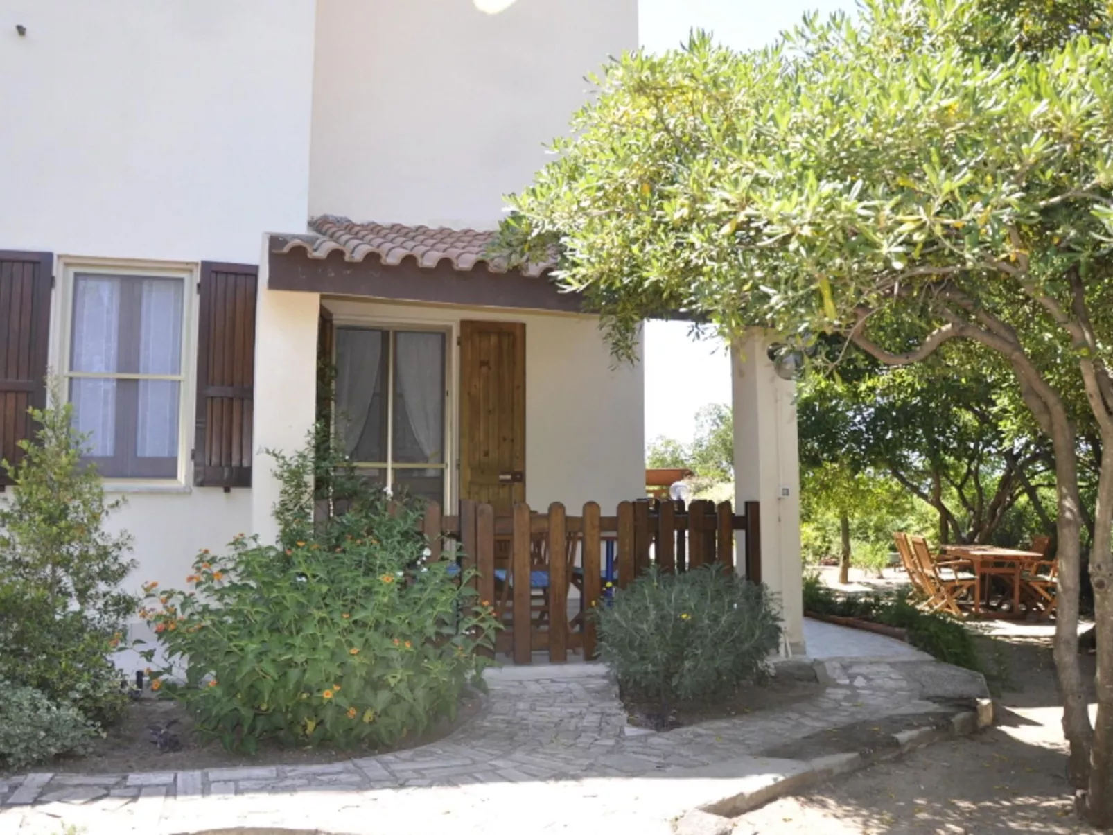 Lubagnu Vacanze- Drei-Zimmer-Wohnung A-Buiten