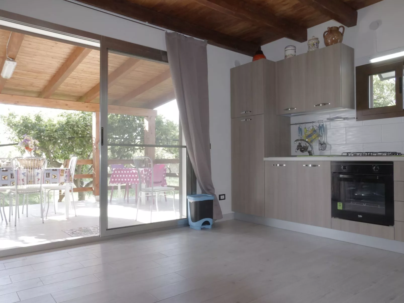 Wohnung 'Lido Fiori' mit privatem Garten-Binnen