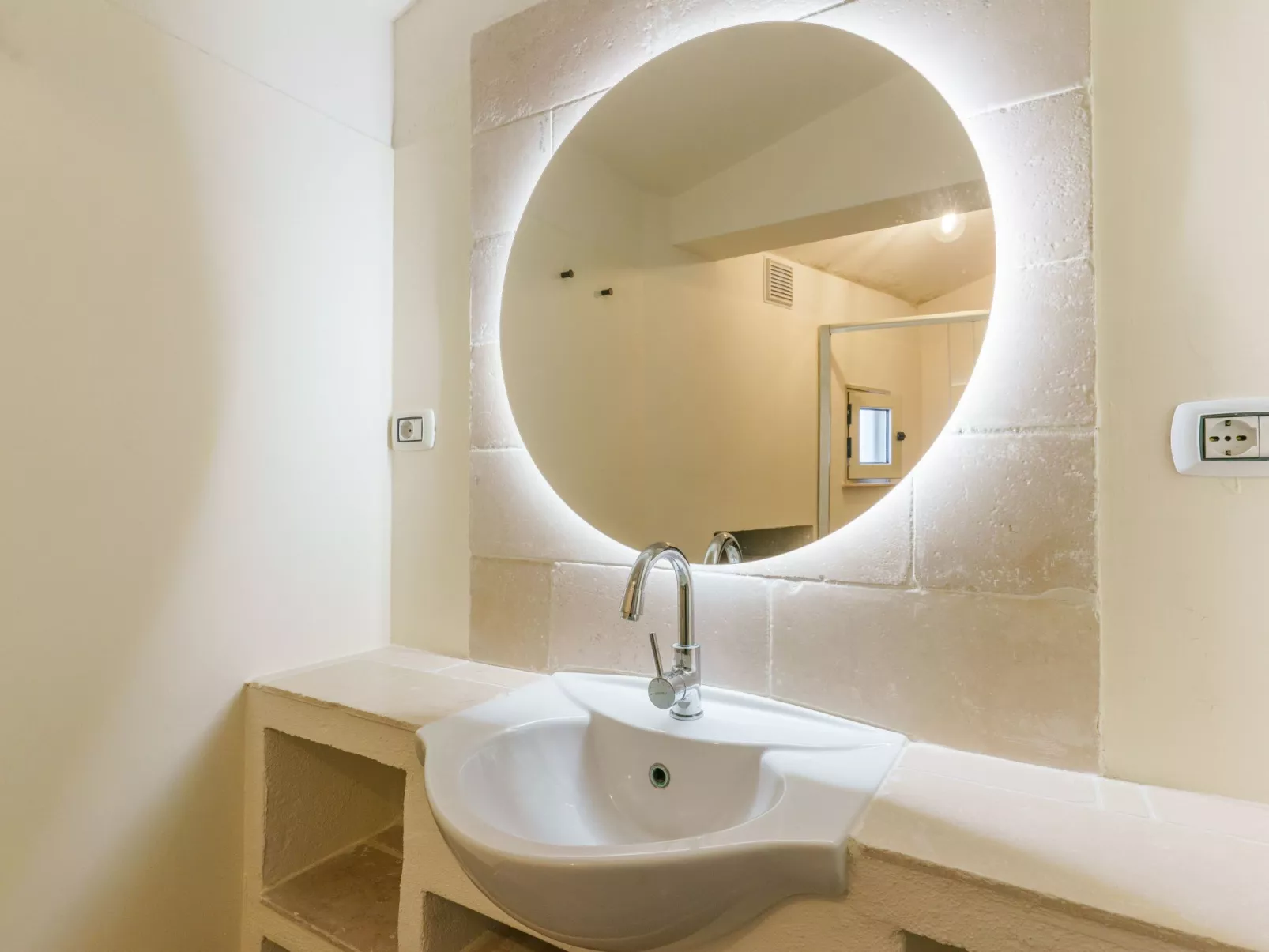 Haus Apulien Namaste-Binnen