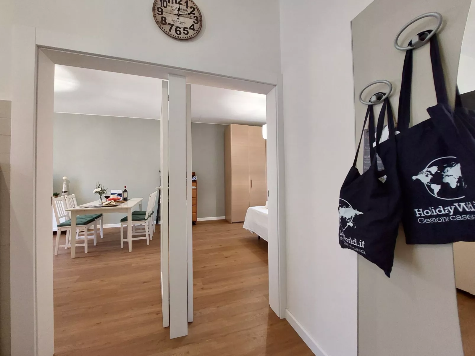 Luky House by Holiday World