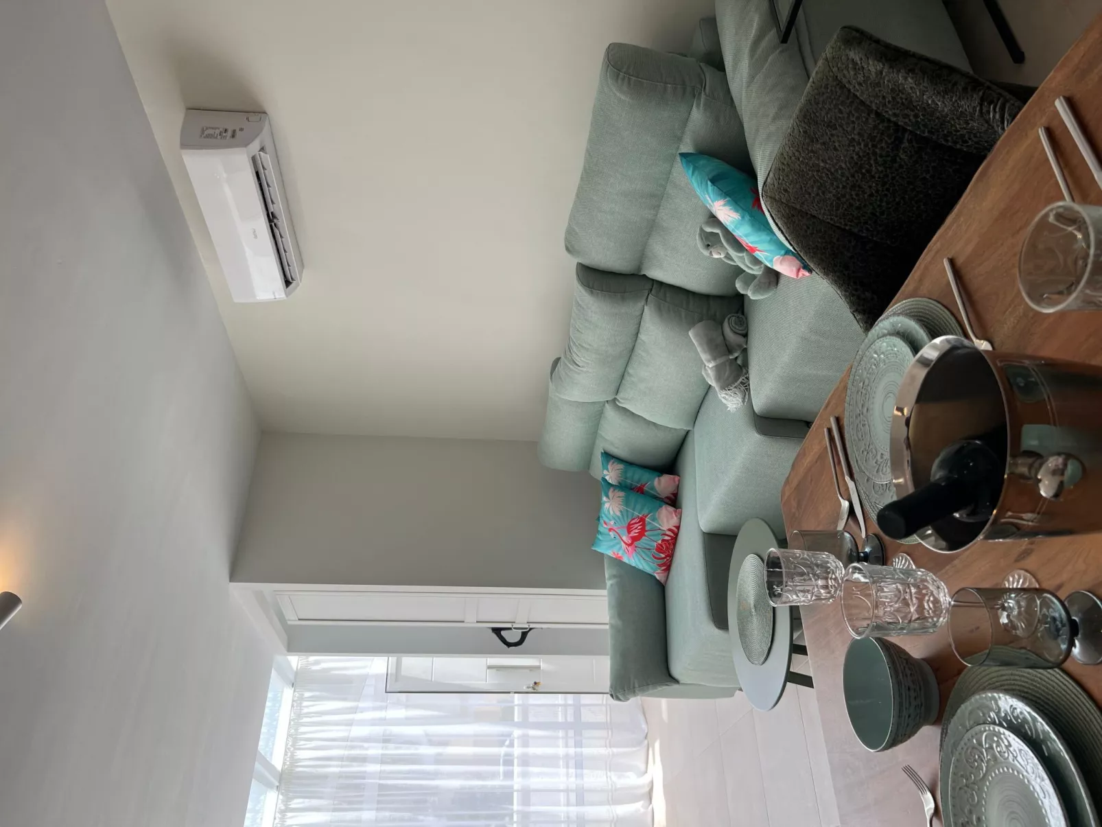 MEER * POOL* 4 Personen - Ferienhaus-Binnen