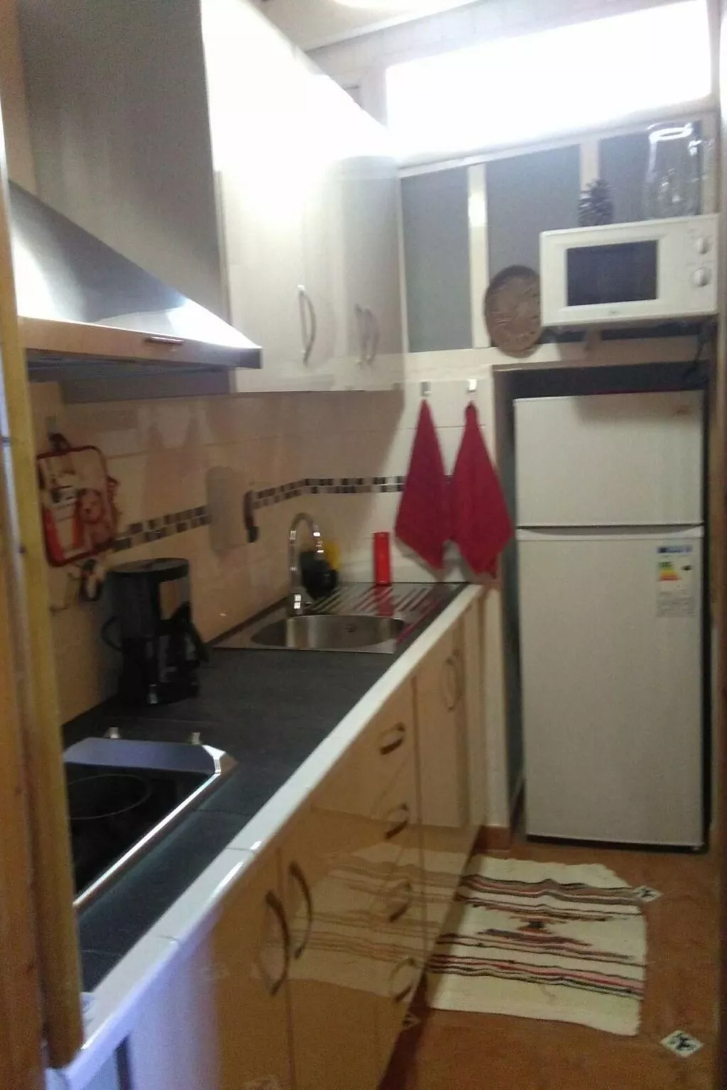 Ländliches Haus mit herrlichem Blick auf das Meer und das Tal.-Binnen