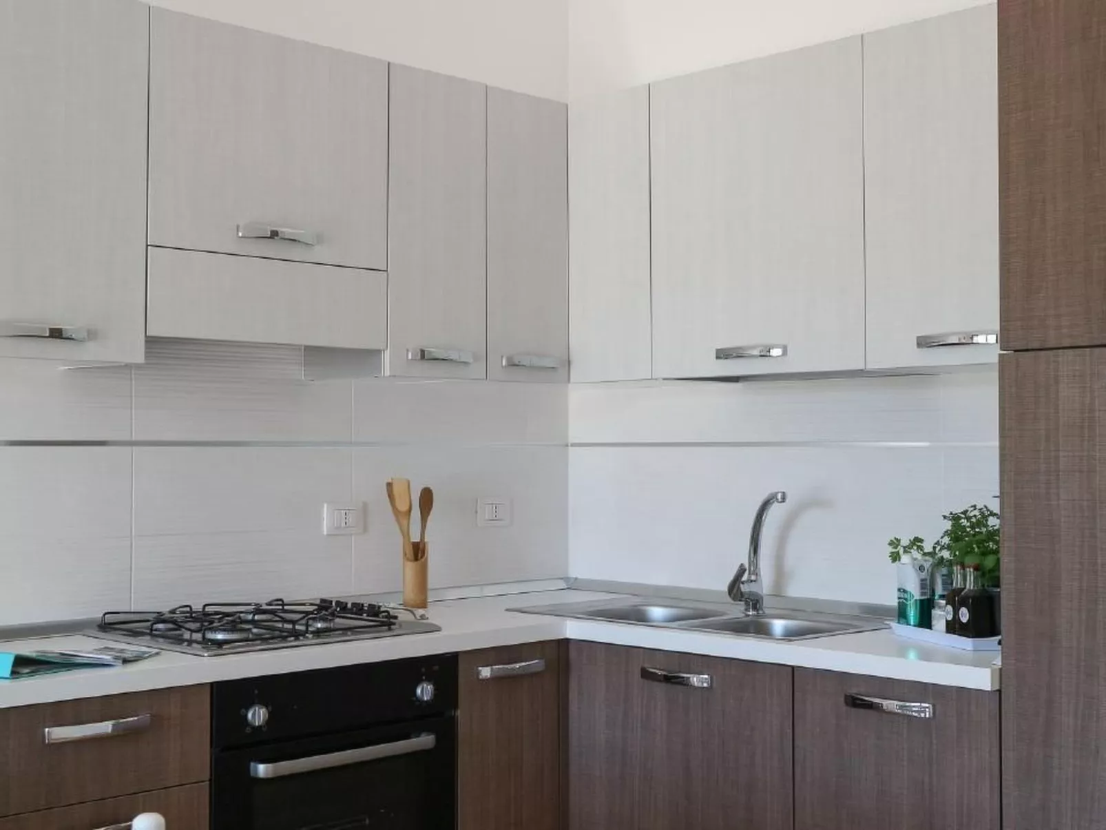 300 Meter vom Meer entfernt-Binnen