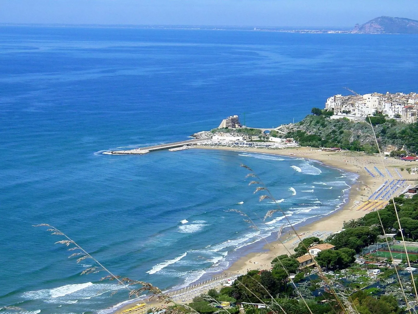 Haus in Sperlonga mit Terrasse und Grill-Buiten