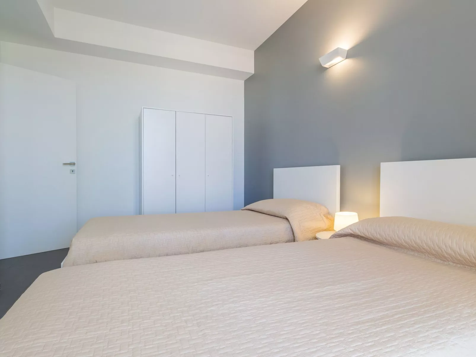 Anthea, Villa mit Pool und Fußball-Tennisplatz nur wenige Kilometer vom Strand-Image-tags.info