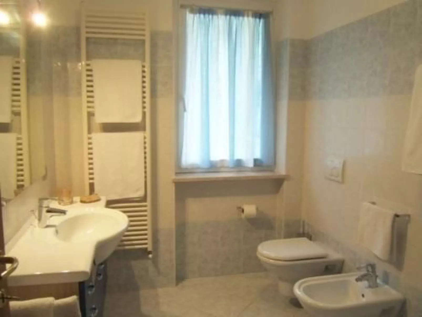 "Apartment 7" mit Pool-Image-tags.info