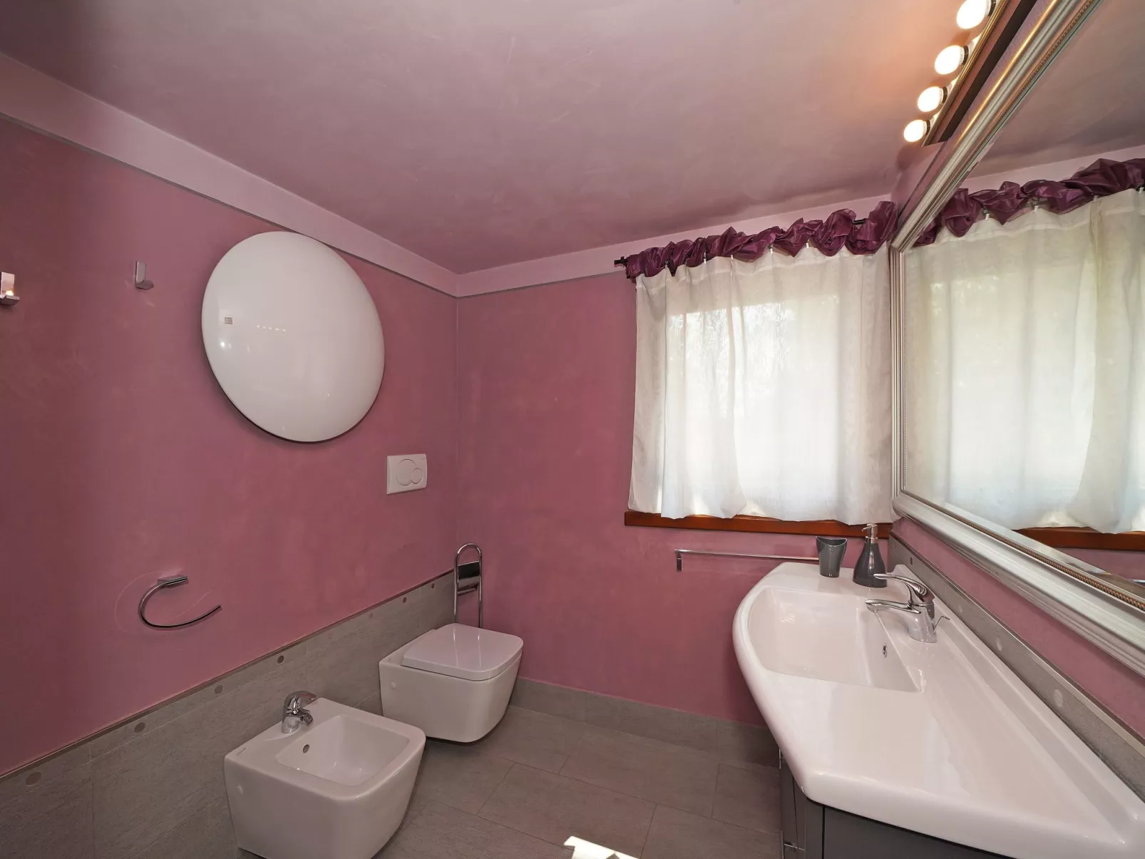 Wohnung mit Blick auf den Gardasee-Binnen