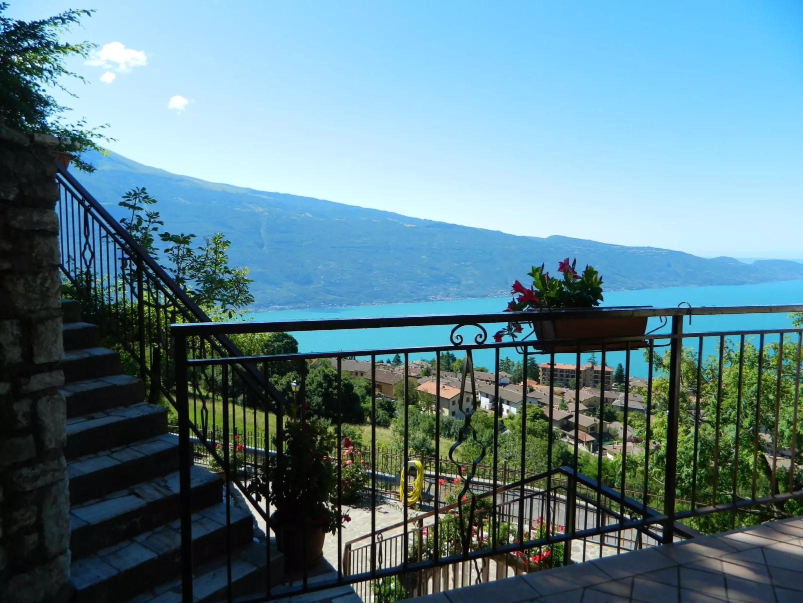 Wohnung 'Stella del Garda' - Buiten