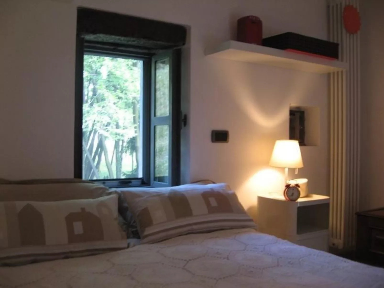 Niederwaldhaus in Solto Collina-Binnen